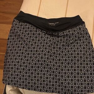 Express Monochrome Geometric Mini Skirt